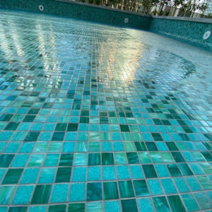 SWIMMING-POOL